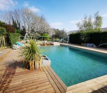 Piscine paysagée camping du Pouldu